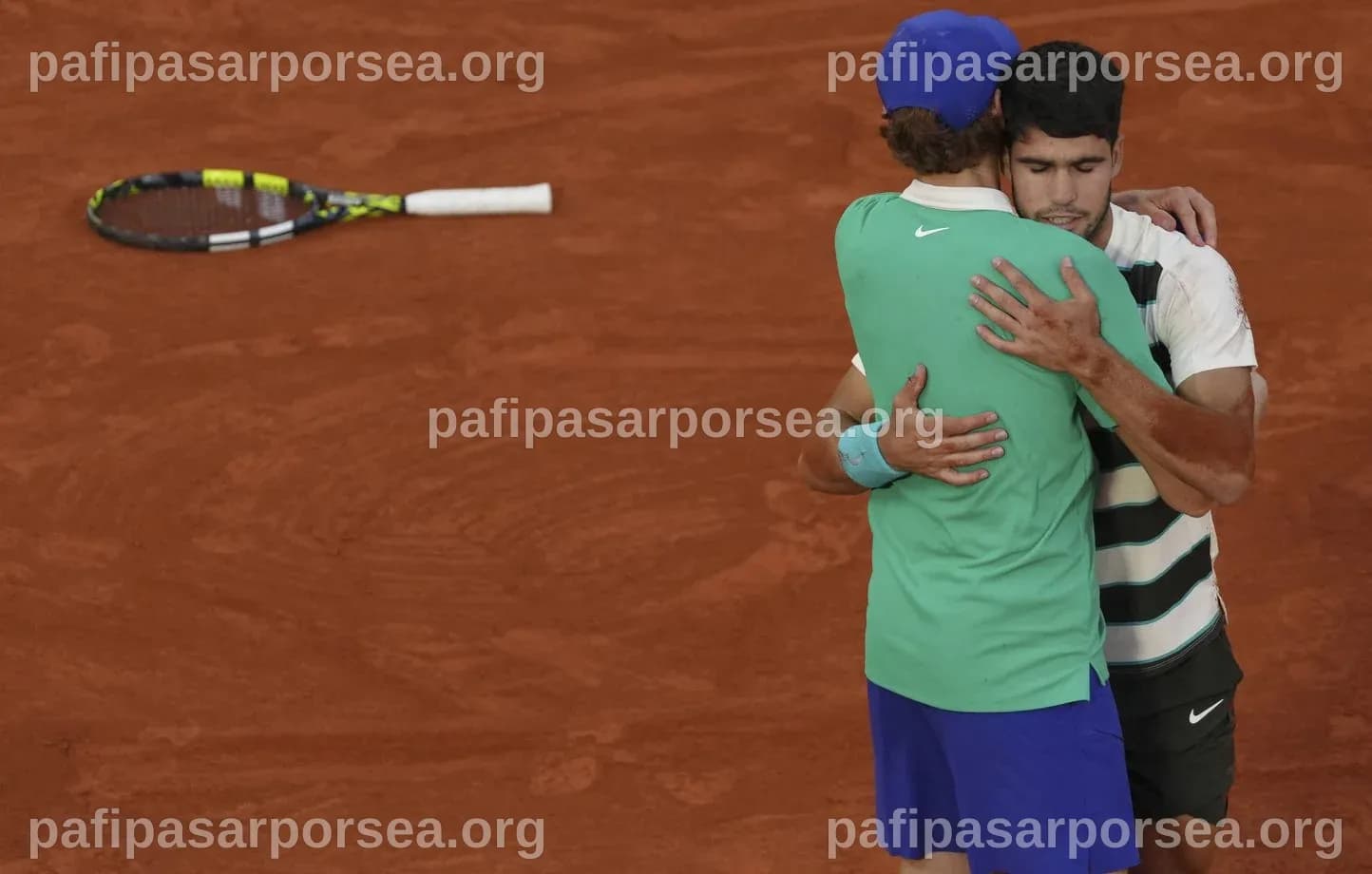 Sinner e Alcaraz: il grande spettacolo del tennis inizia da qui, match in chiaro su SuperTennis alle 20:00!