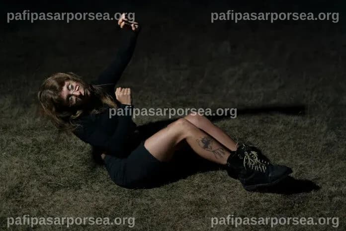 Emma Grace presenta 'Satellites': un viaggio musicale tra emozioni e sonorità